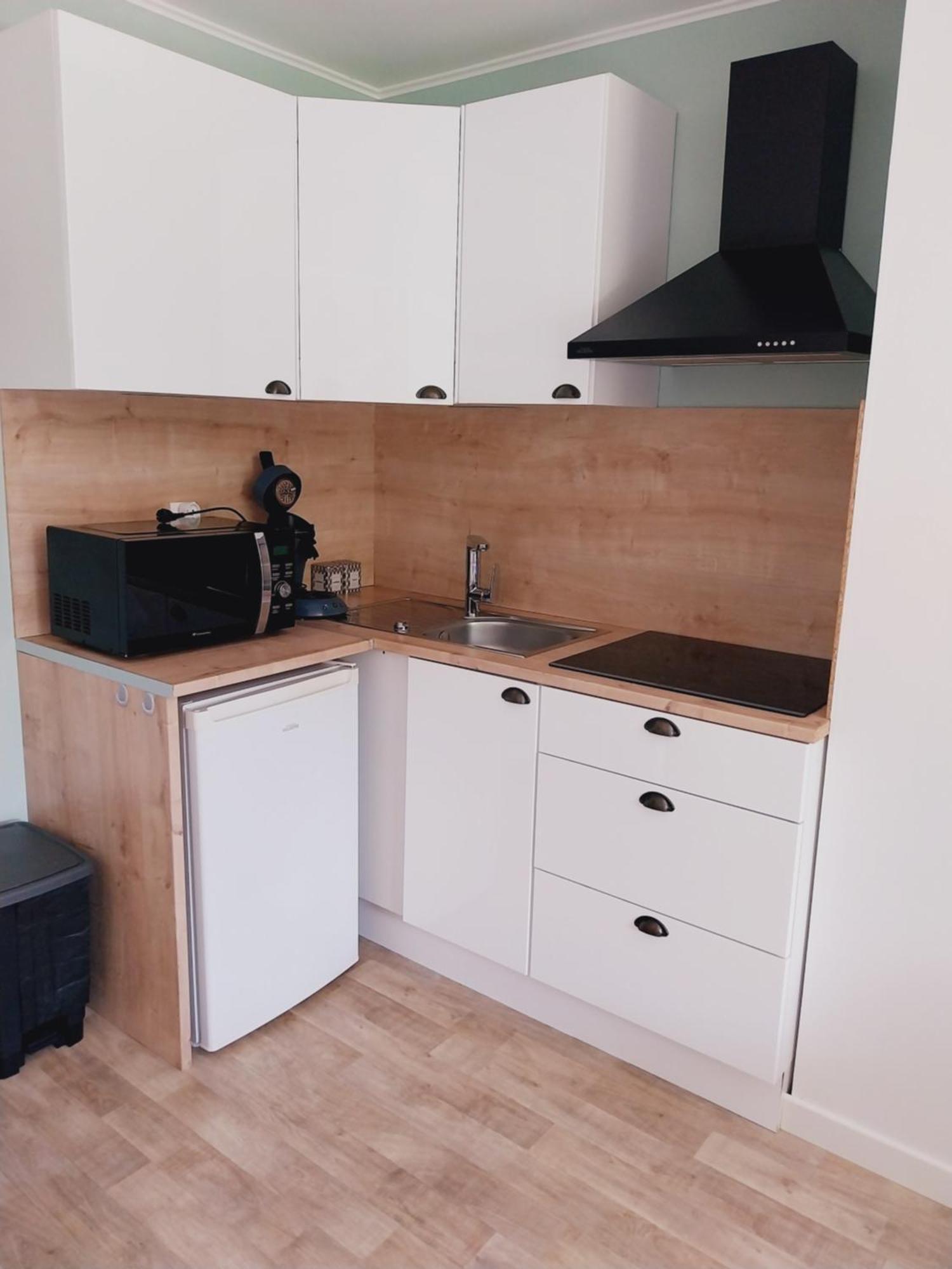 Superbe Grand Studio Tout Confort Avec Exterieur Poussan Exterior foto